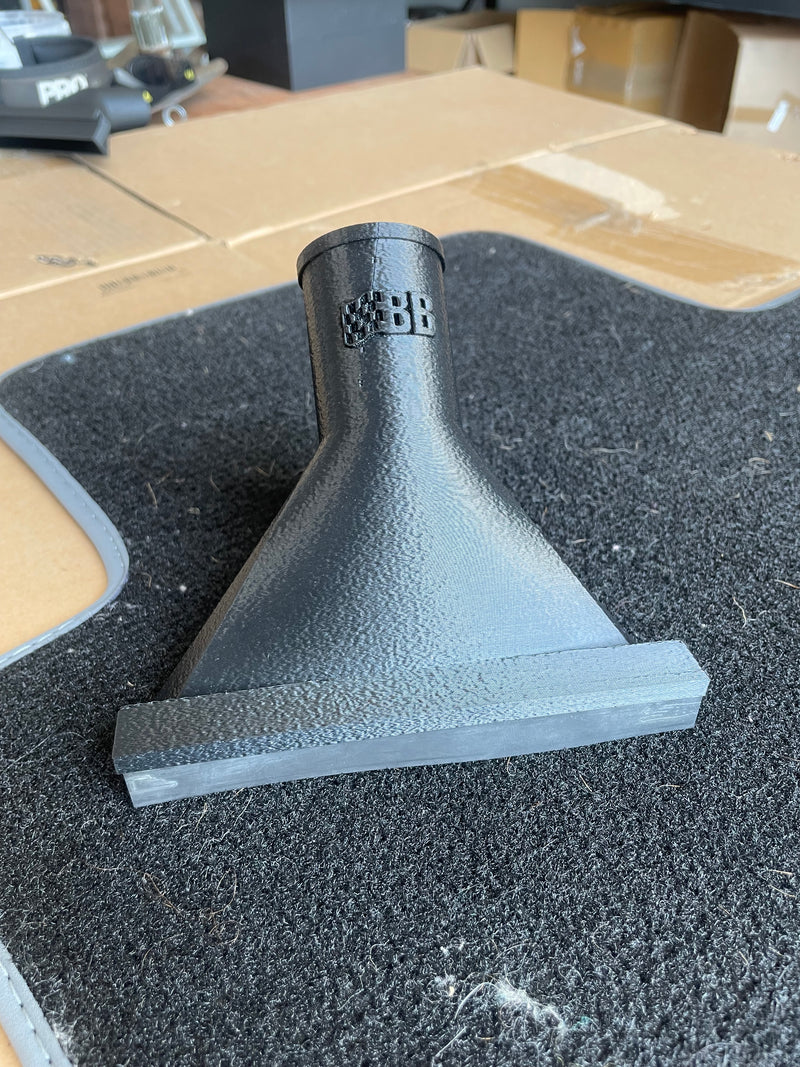 Load image into Gallery viewer, Bend Brothers pet hair carpet vacuum head with rubber squeegee blade
