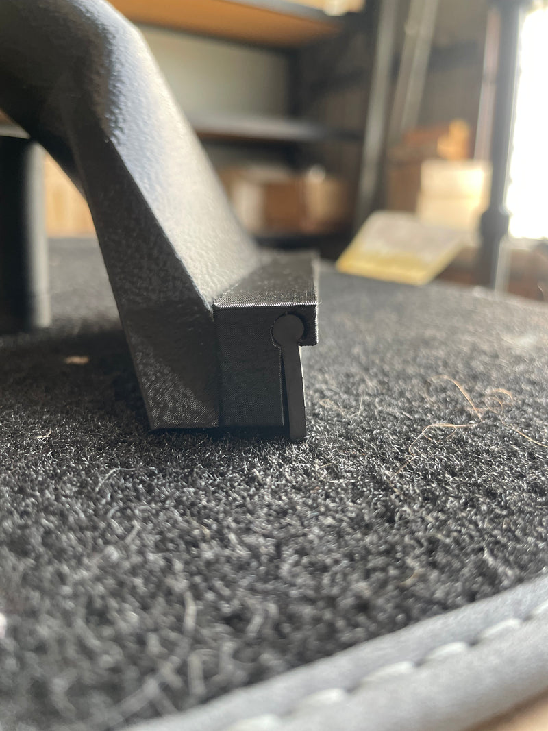Load image into Gallery viewer, Bend Brothers pet hair carpet vacuum head for car carpet and floor mats
