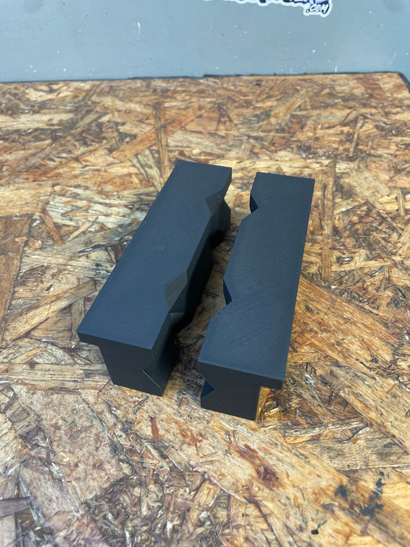 Load image into Gallery viewer, AN Fitting Soft Jaws Fits 5" Vice Jaws

